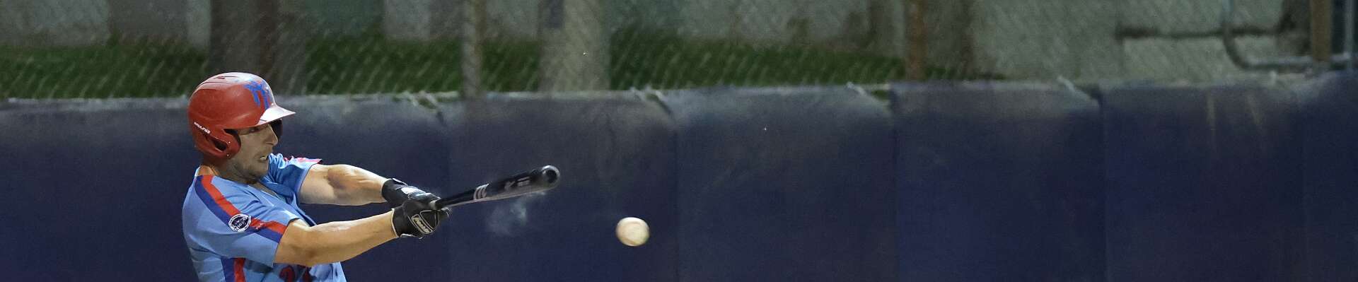 Click to show or hide the buttons