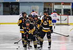 2: Warmup Canucks vs Welland Jr Cdns Feb 25 2022-002