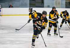 4: Warmup Canucks vs Welland Jr Cdns Feb 25 2022-004