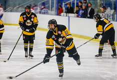 7: Warmup Canucks vs Welland Jr Cdns Feb 25 2022-007