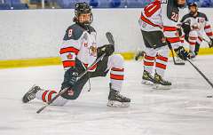 17: Warmup PLayoff Game 2 Canucks vs Ham Kilty Bees  Apr 8 2022-017