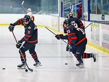 98: Warmup Canucks vs Thorold Dec 16 2022-003