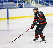 100: Warmup Canucks vs Thorold Dec 16 2022-005